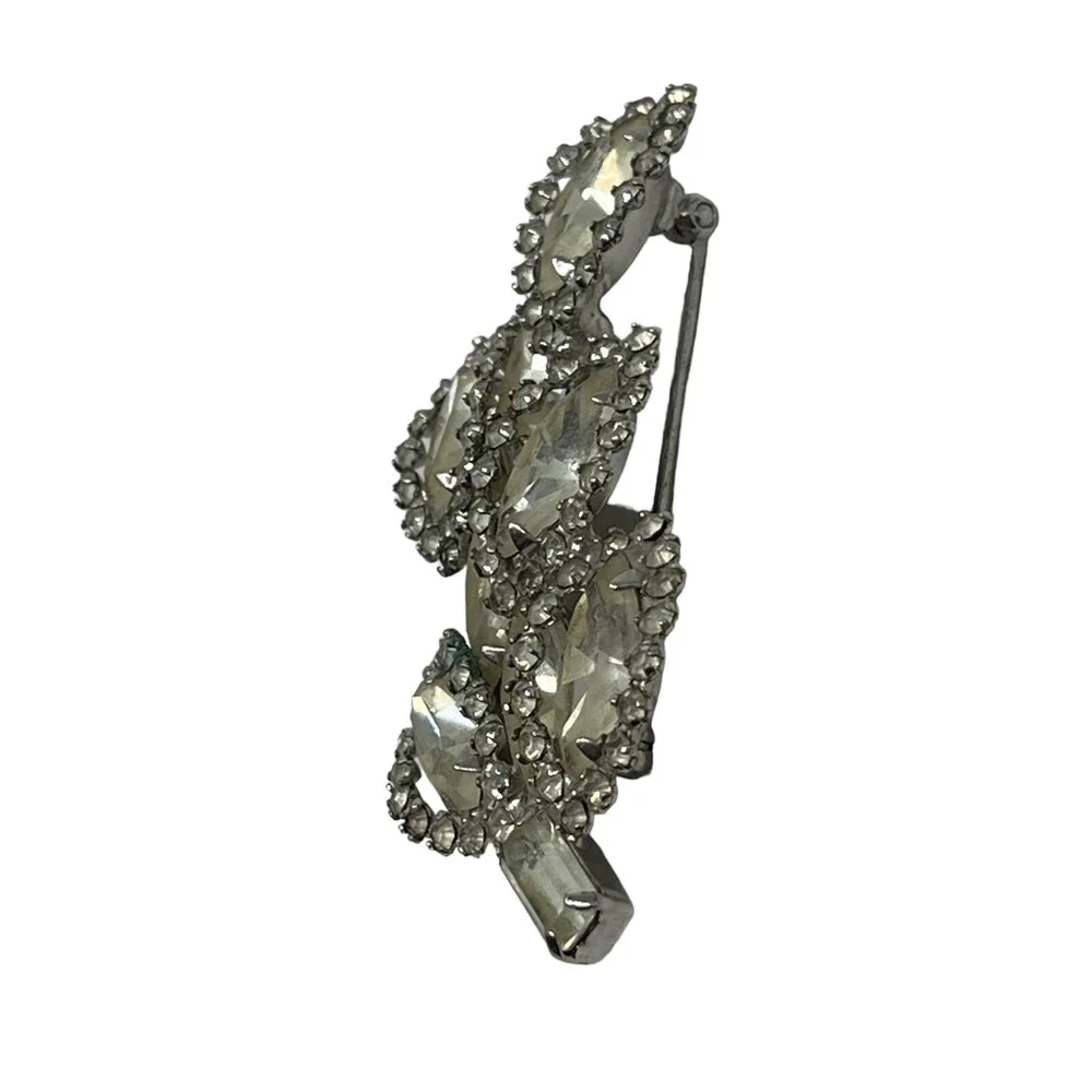 Vintage Weiss Brooch‎ Marquise Round Rhinestones Flower Leaf Pin